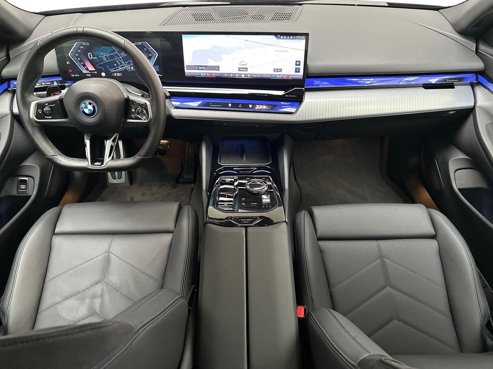 BMW i5 eDrive40 M-Sport 4d