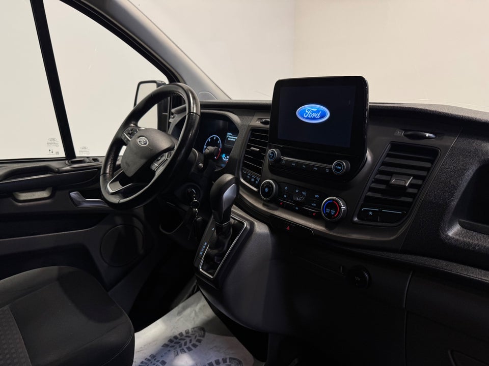 Ford Transit Custom 300 L1 2,0 TDCi 130 Active aut.