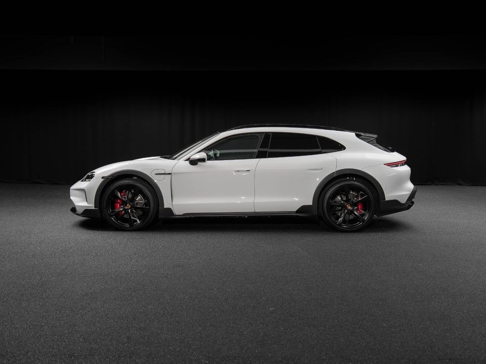 Porsche Taycan 4S Performance+ Cross Turismo 5d