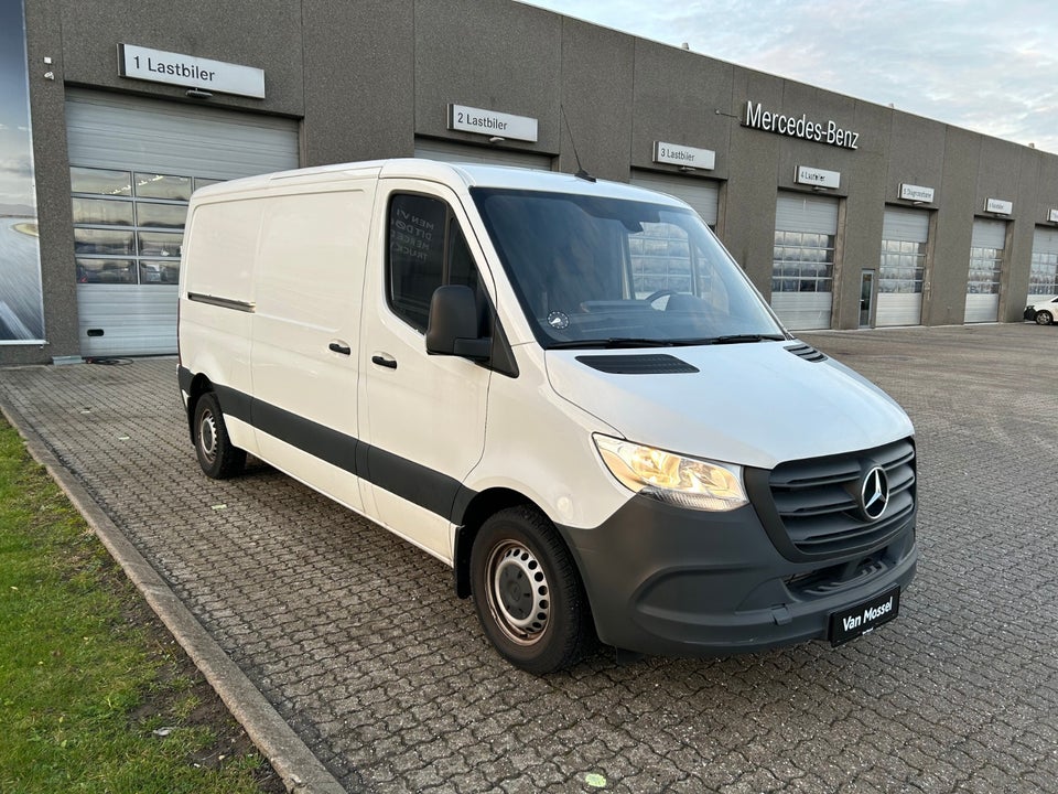 Mercedes Sprinter 215 2,0 CDi A2 Kassevogn aut. FWD