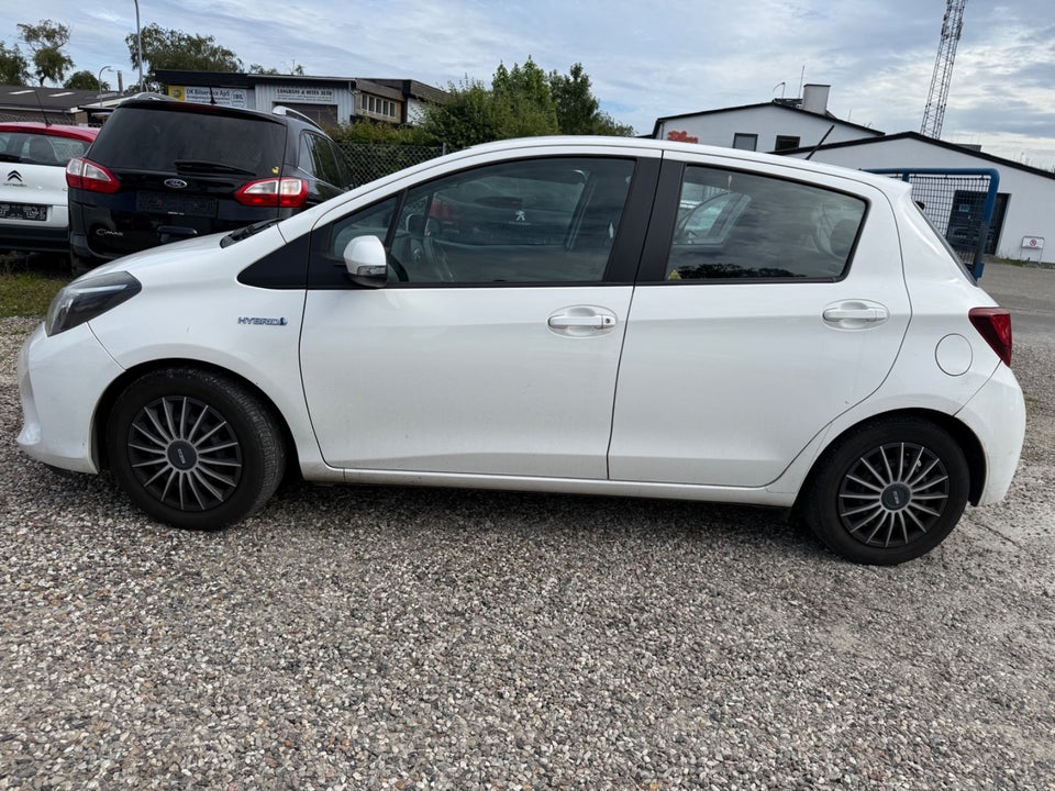 Toyota Yaris 1,5 Hybrid H2 e-CVT 5d