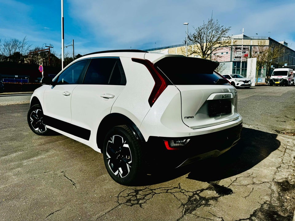 Kia Niro 64 EV Inspire 5d