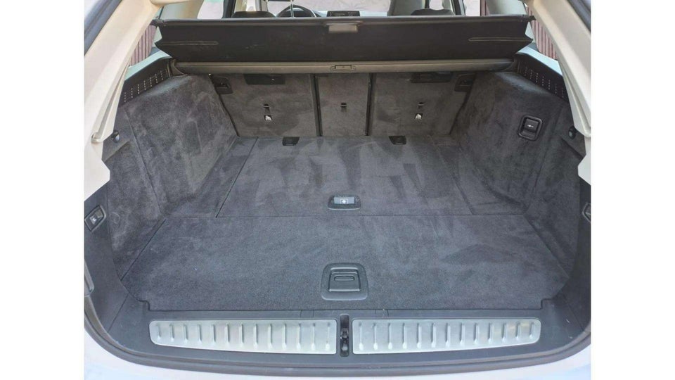 BMW 520d 2,0 Touring Connected aut. 5d