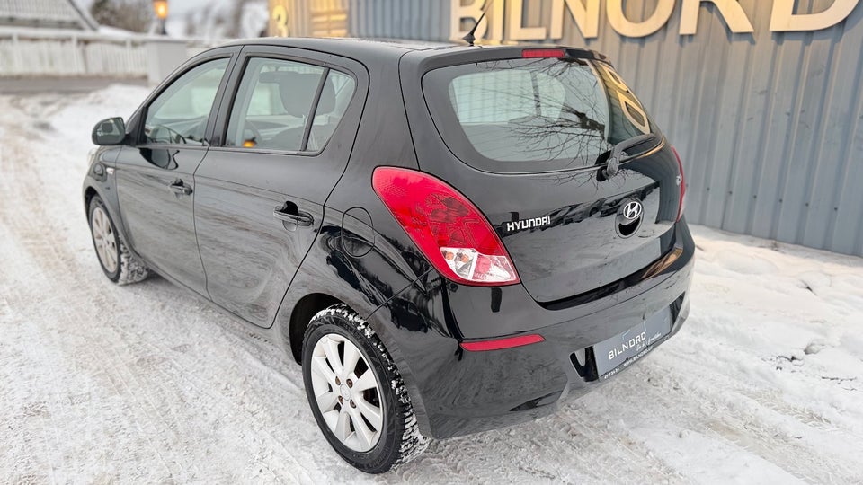 Hyundai i20 1,25 Classic XTR 5d