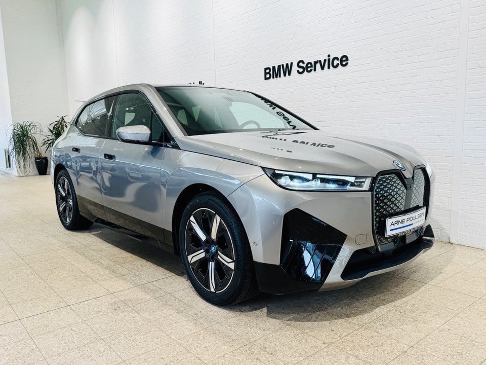 BMW iX xDrive50 Supercharged 5d