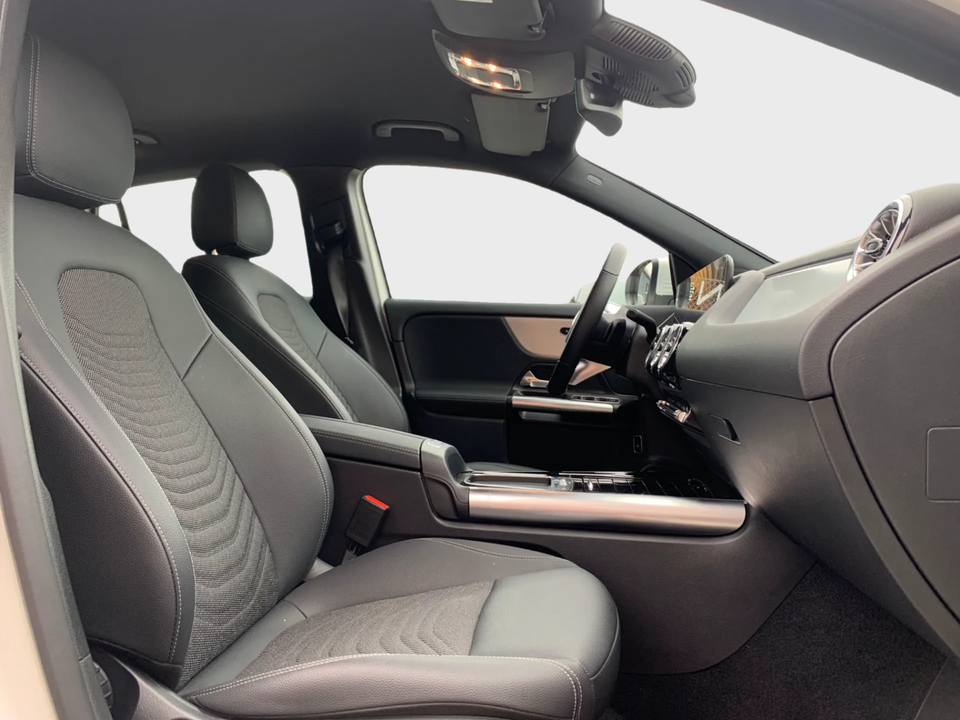 Mercedes EQA250 Progressive 5d