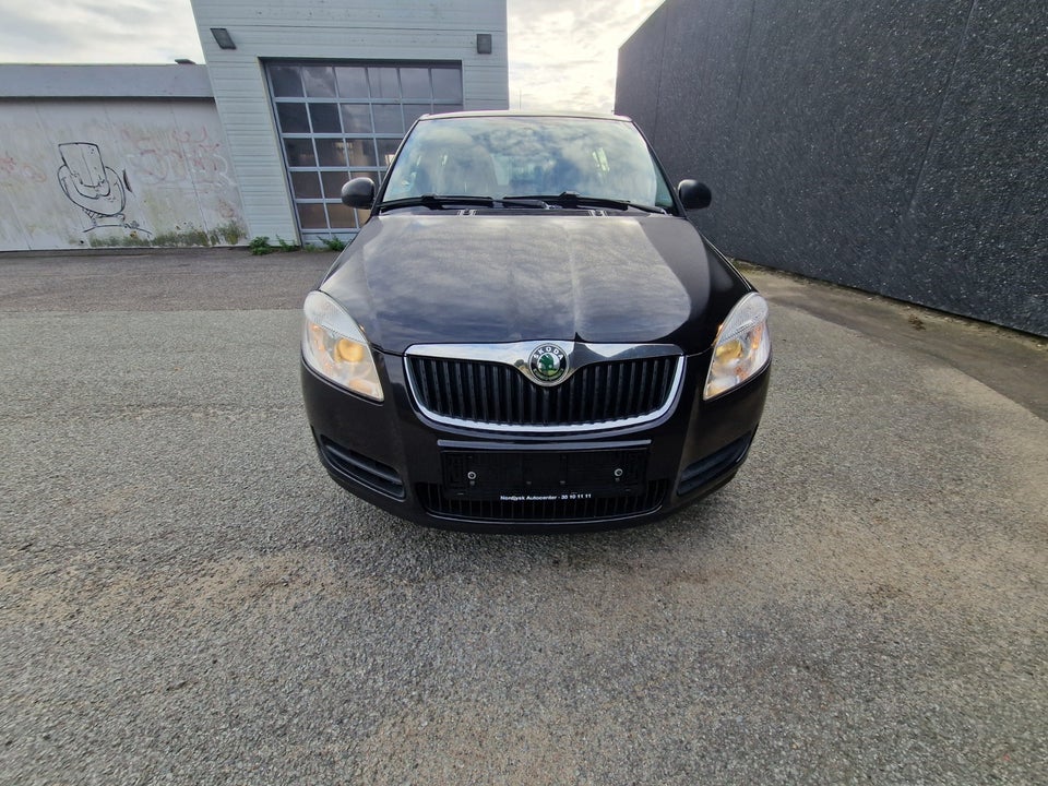 Skoda Fabia 1,2 12V Ambiente 5d