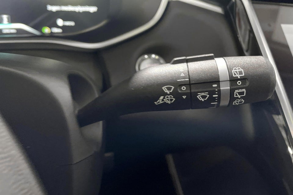 MG Marvel R Performance 5d