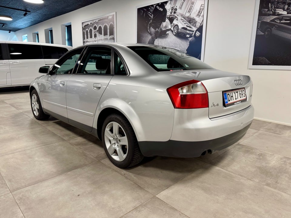Audi A4 2,0  4d