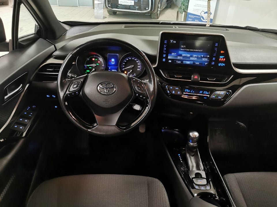 Toyota C-HR 1,8 Hybrid C-LUB Selected CVT 5d