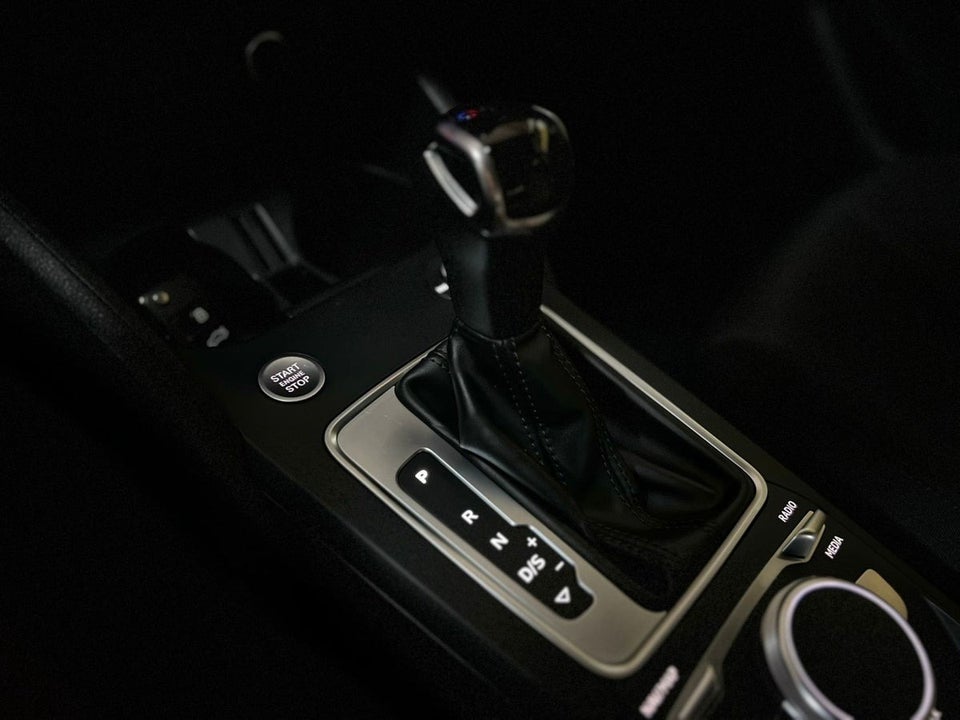 Audi Q2 35 TFSi Prestige S-tr. 5d