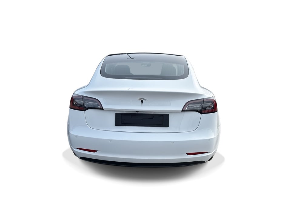 Tesla Model 3 Standard Range+ RWD 4d