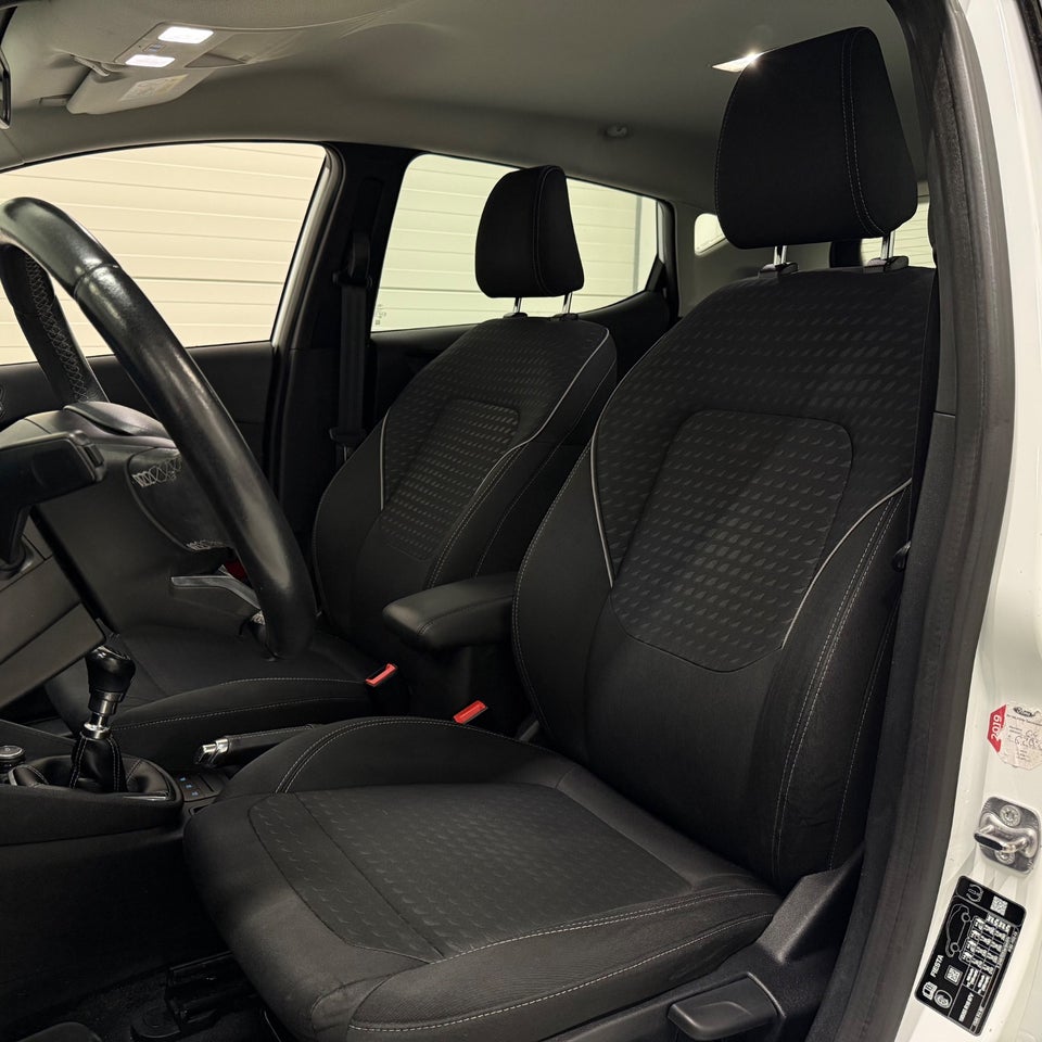 Ford Fiesta 1,0 EcoBoost Titanium 5d