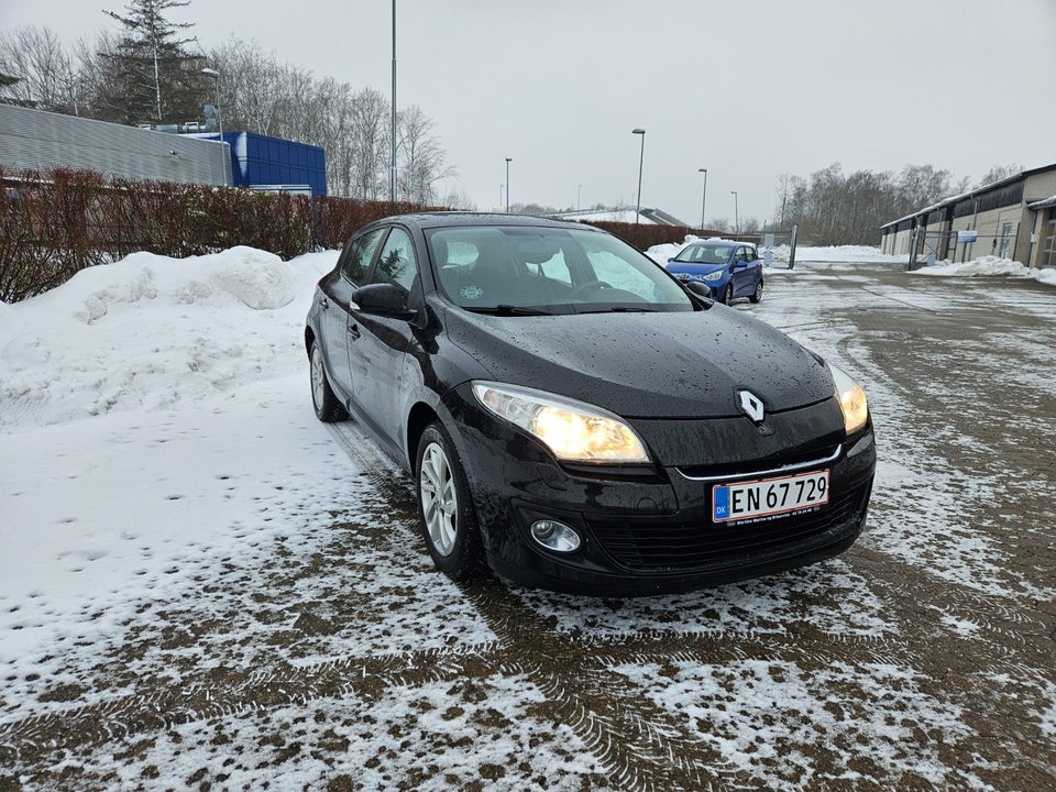 Renault Megane III 1,5 dCi 90 Expression 5d