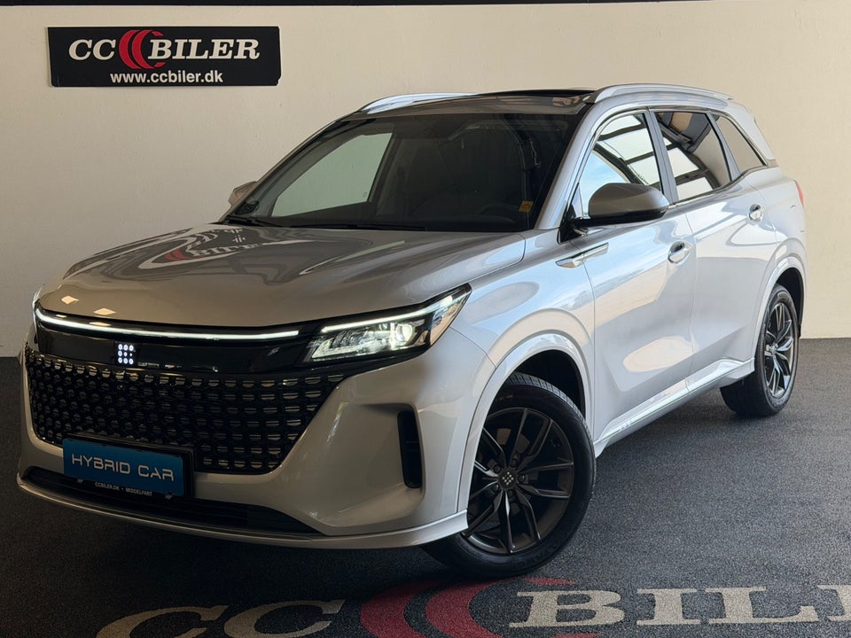 Navor E5 1,5 PHEV Rock 5d