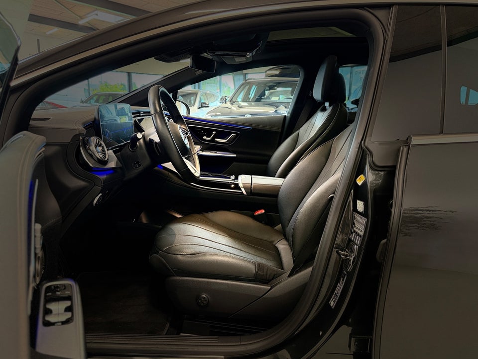 Mercedes EQE350 AMG Line Premium Plus 4d