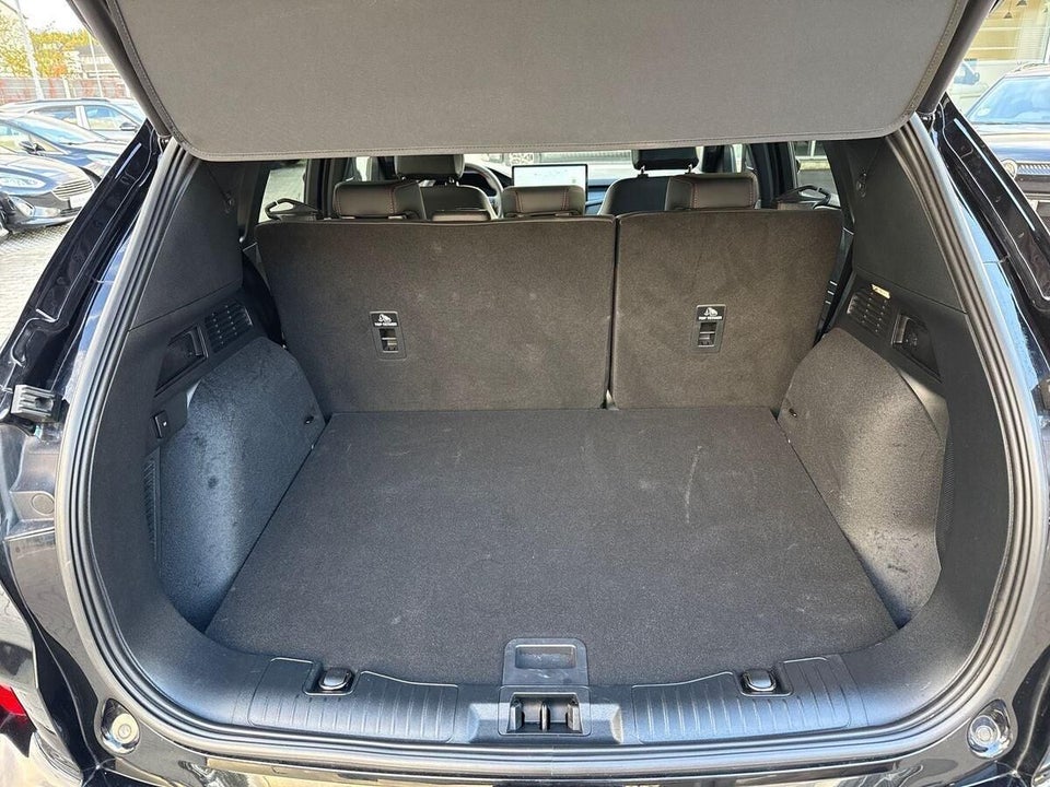 Ford Kuga 2,5 PHEV ST-Line X CVT 5d