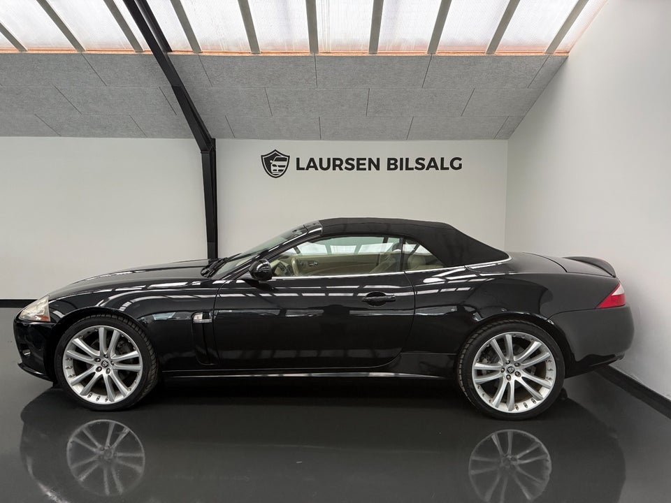 Jaguar XK 4,2 V8 Convertible aut. 2d