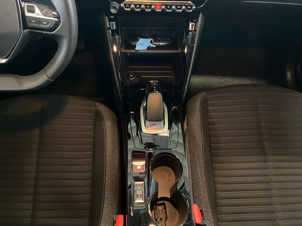 Peugeot e-208 50 Active 5d