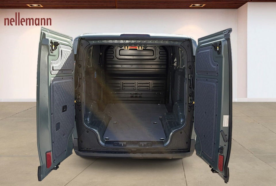 Kia PV5 71 Cargo L1H1 Long Range Work Pro