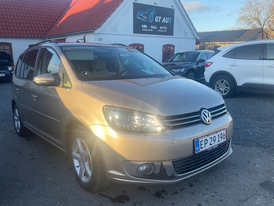 VW Touran 1,6 TDi 105 Comfortline BMT 7prs 5d