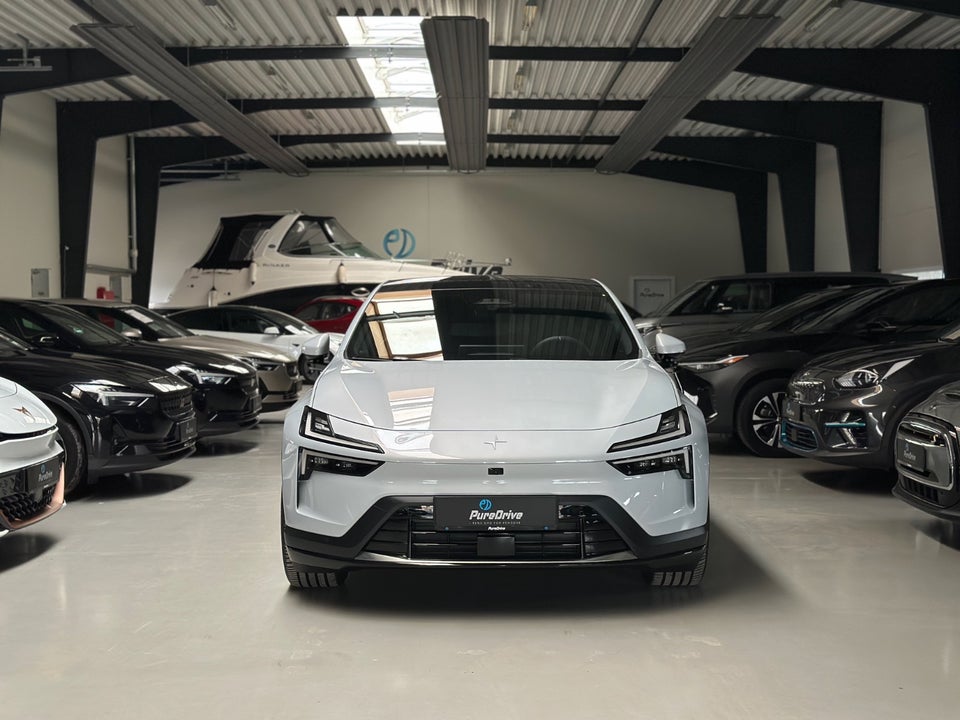 Polestar 4 Long Range AWD 5d