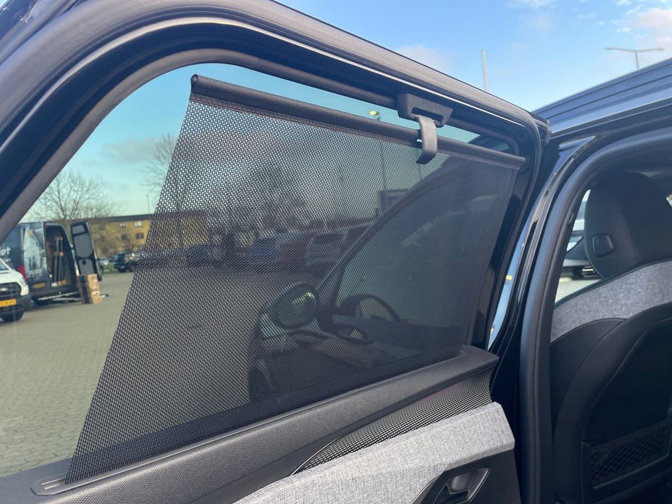 Peugeot e-5008 77 GT Pack 7prs 5d