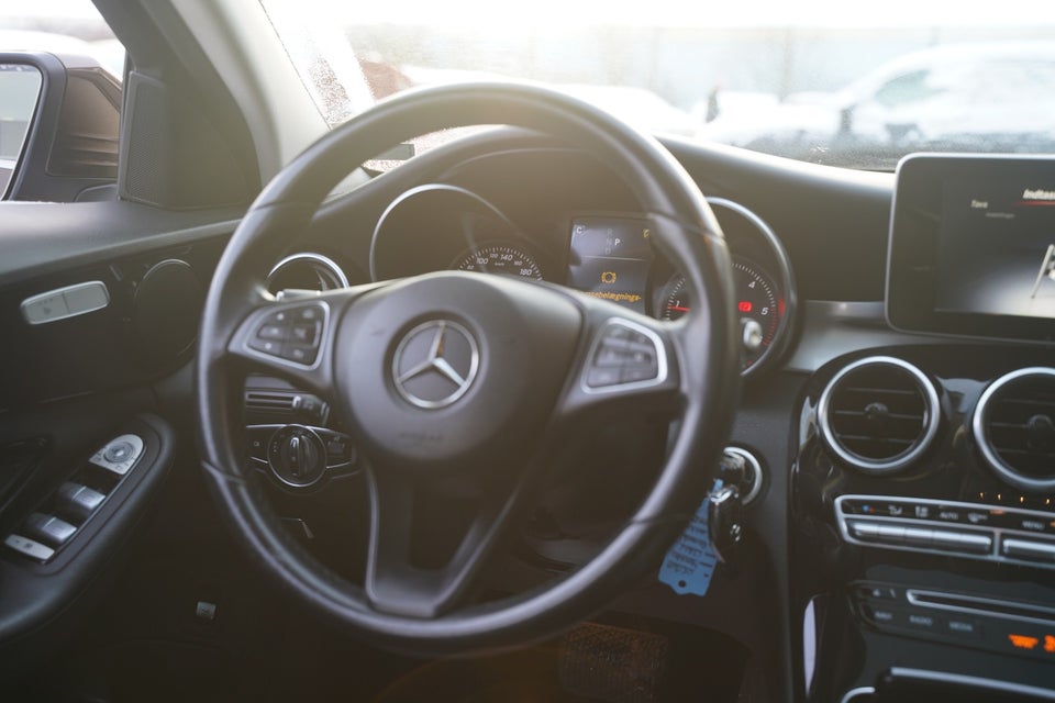 Mercedes C220 d 2,2 Business stc. aut. 5d