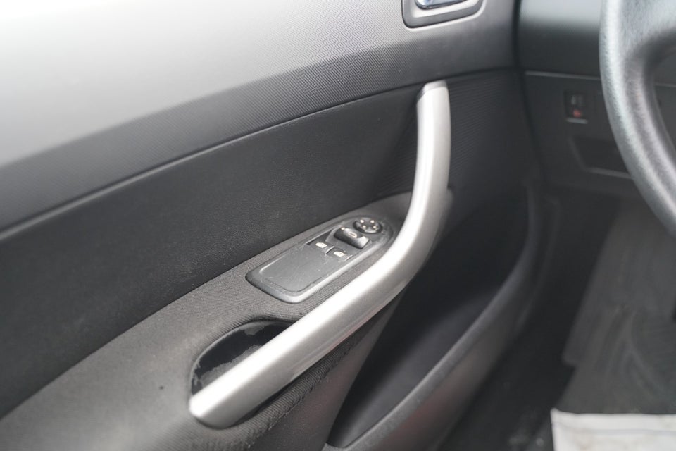 Peugeot 308 1,6 VTi Comfort+ 5d