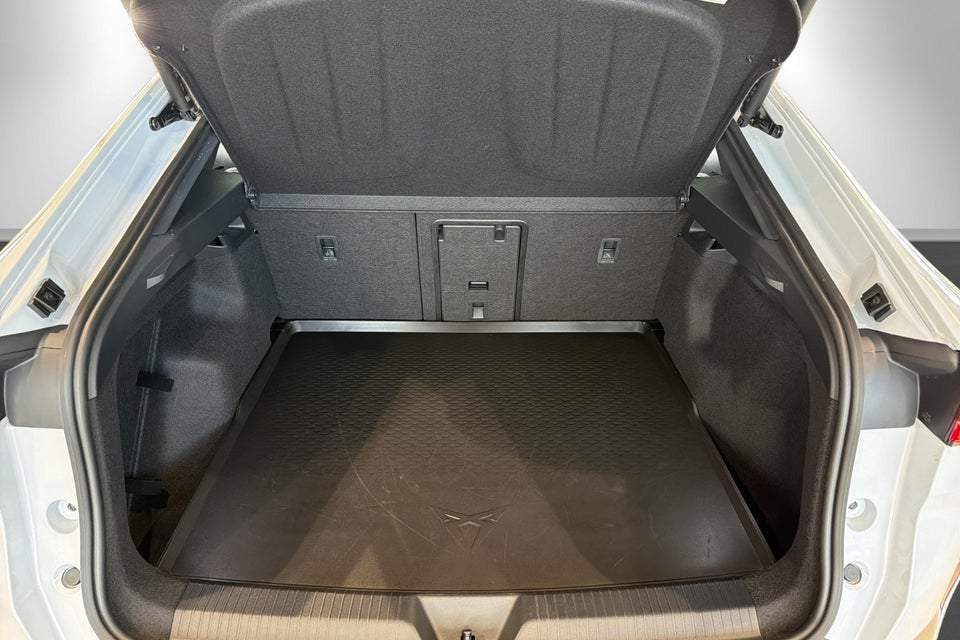 Cupra Tavascan 77 VZ Adrenaline 5d