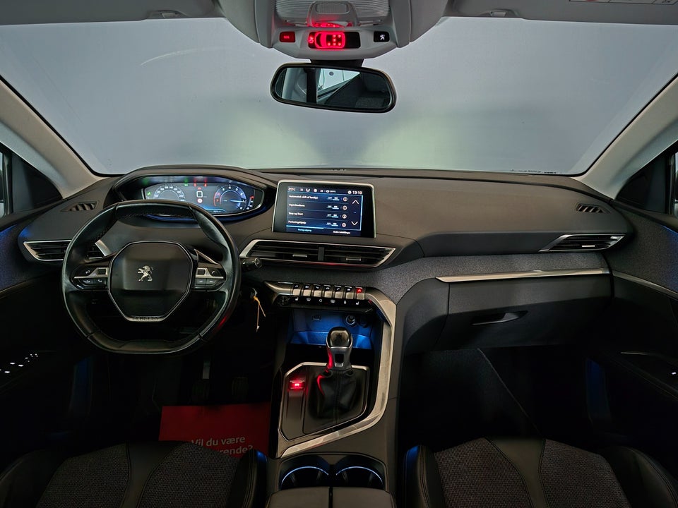 Peugeot 5008 1,2 e-THP 130 Allure 7prs 5d