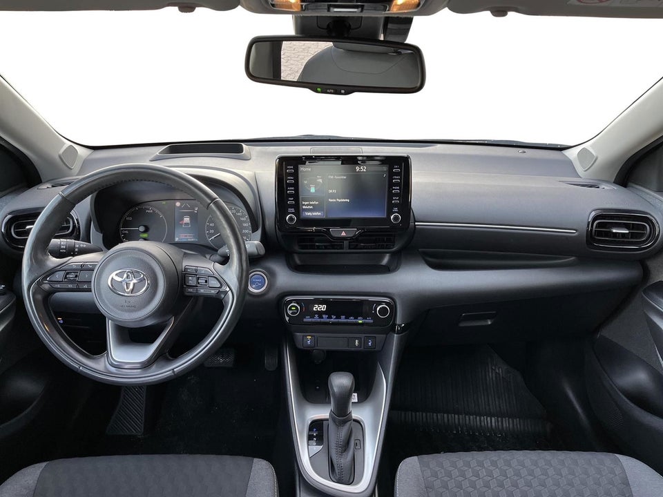 Toyota Yaris 1,5 Hybrid H3 Smart e-CVT 5d