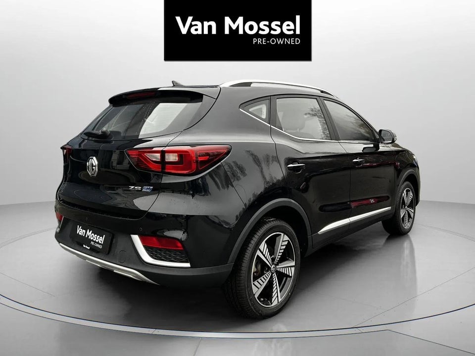 MG ZS EV Luxury 5d