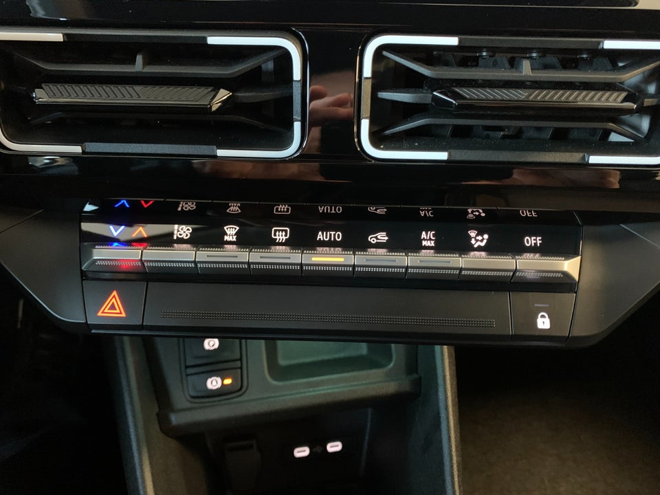 Renault 5 E-Tech 52 Techno 5d