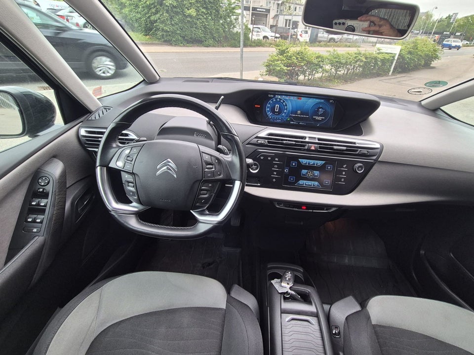 Citroën Grand C4 Picasso 1,6 BlueHDi 120 Iconic EAT6 7prs 5d