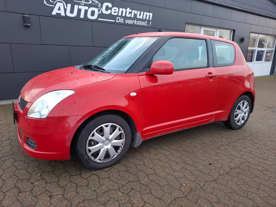 Suzuki Swift 1,3 GL 3d