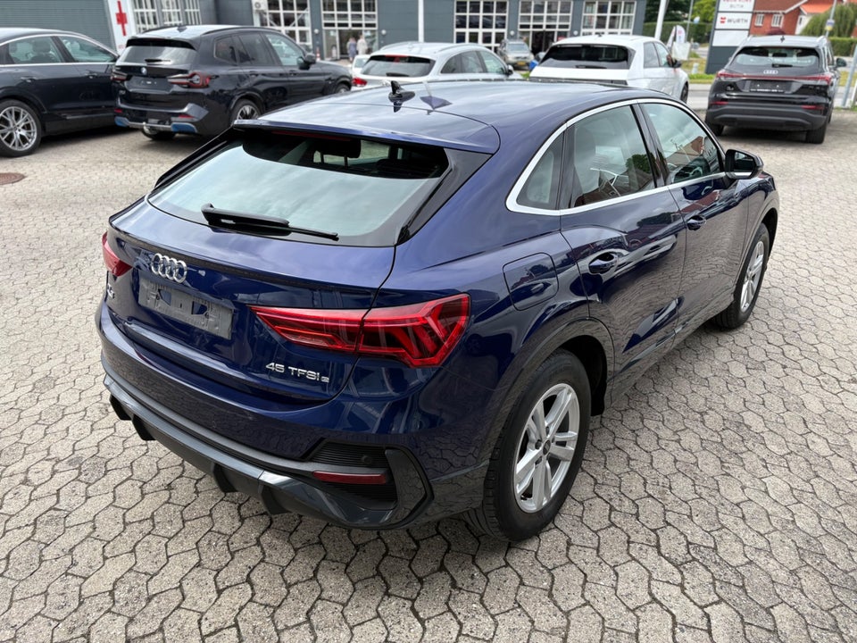 Audi Q3 45 TFSi e Attitude plus Sportback S-tr. 5d