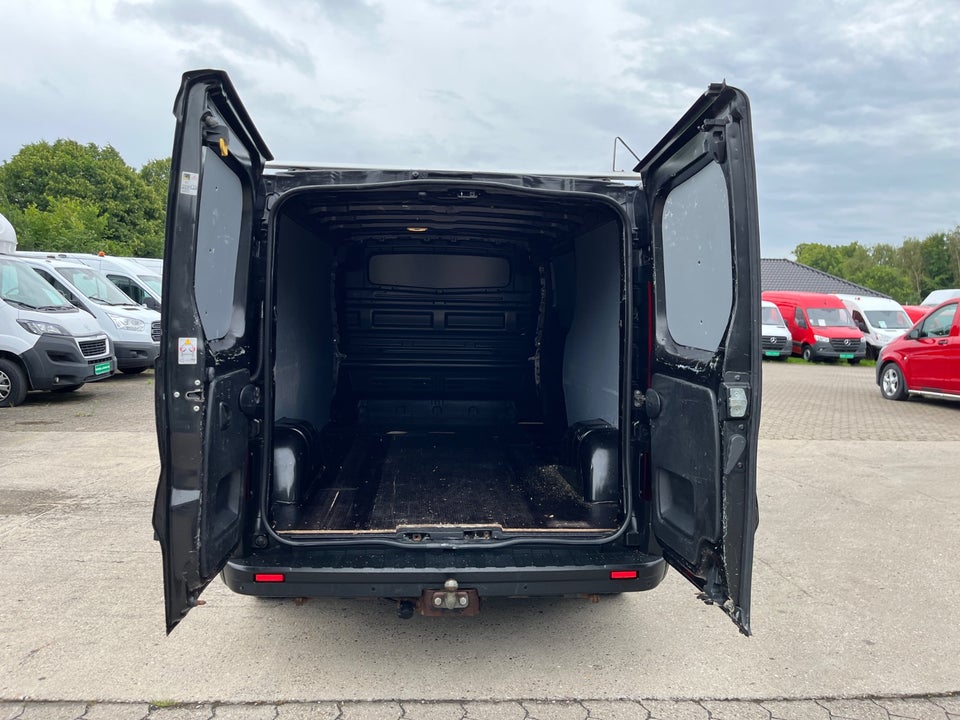 Renault Trafic T29 2,0 dCi 120 L2H1