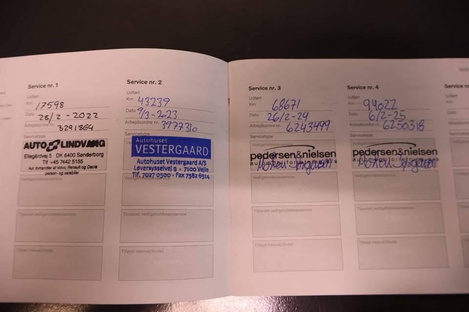 Volvo XC40 1,5 T5 ReCharge Inscription aut. 5d