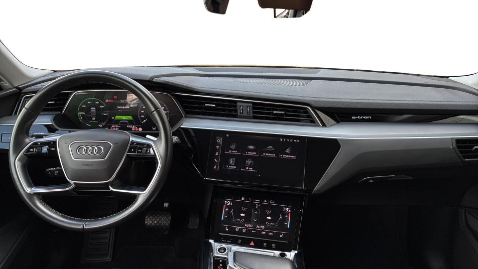 Audi Q8 e-tron 50 Prestige quattro 5d