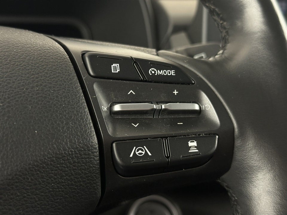Hyundai Kona 39 EV Essential 5d