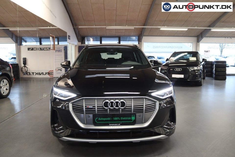 Audi e-tron 55 S-line Sportback quattro 5d