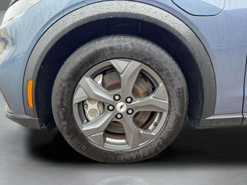 Ford Mustang Mach-E 88 Extended Range AWD 5d