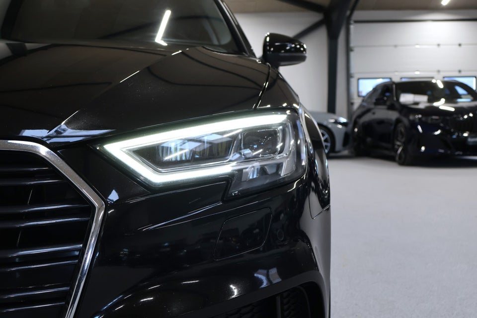 Audi A3 35 TFSi Sport Limited Sportback S-tr. 5d