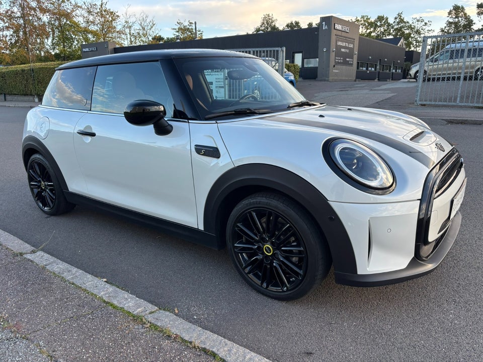 MINI Cooper SE Yours Trim 3d