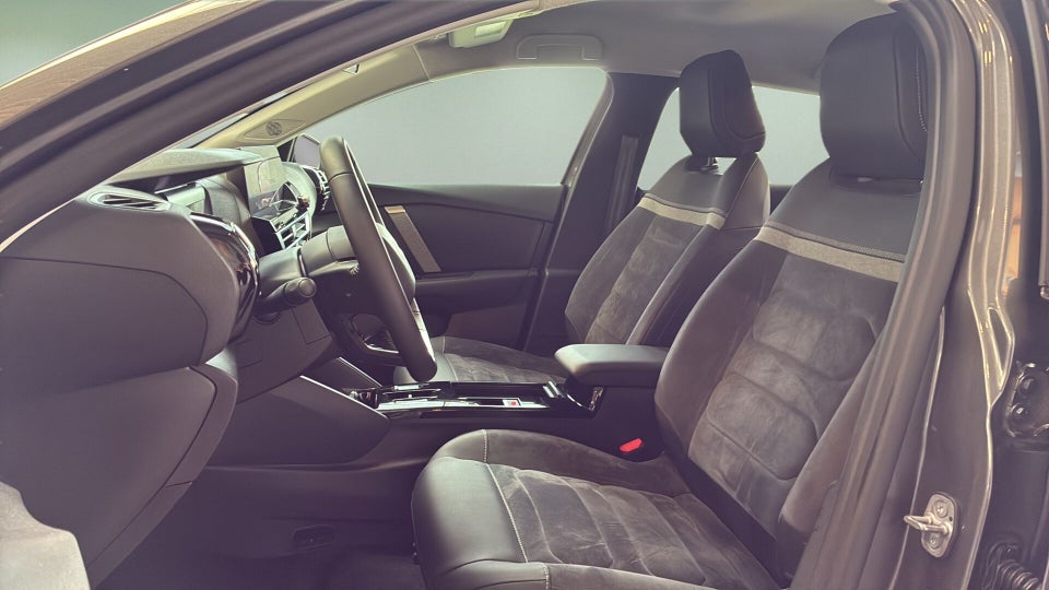 Citroën ë-C4 X 50 Concorde Premiere Pack 4d