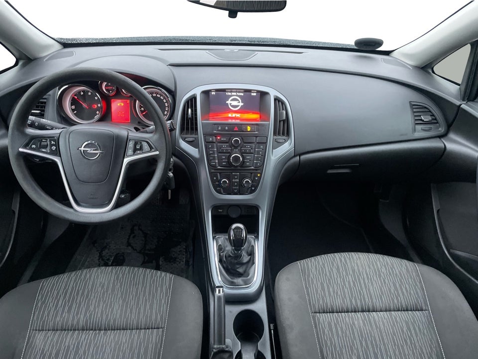 Opel Astra 1,6 CDTi 136 Enjoy Sports Tourer 5d