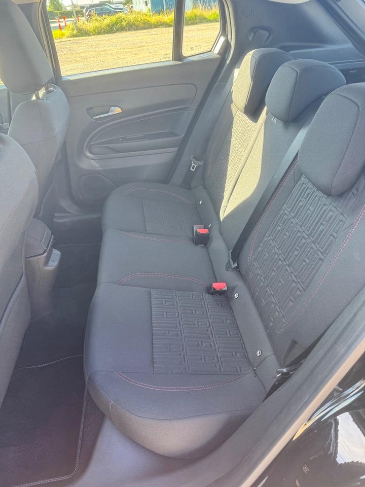 Fiat 600e 54 (RED) 5d