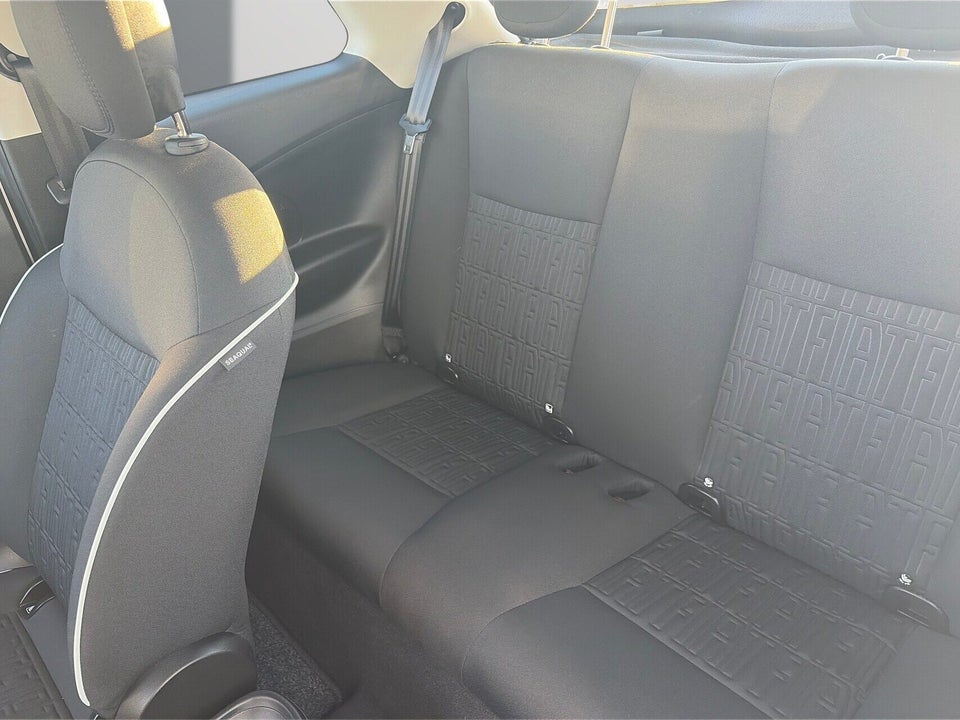 Fiat 500e 42 Icon 3+1 4d