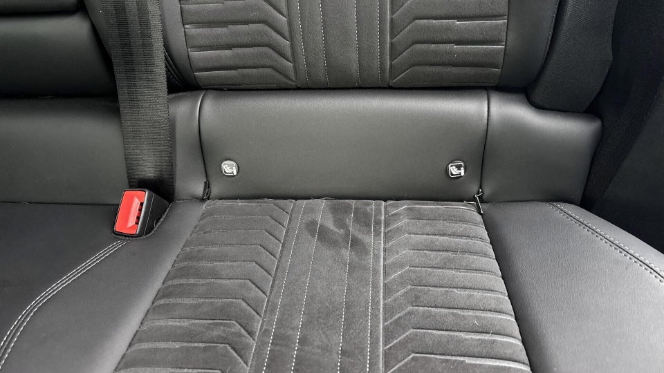 Peugeot e-3008 77 GT Pack 5d